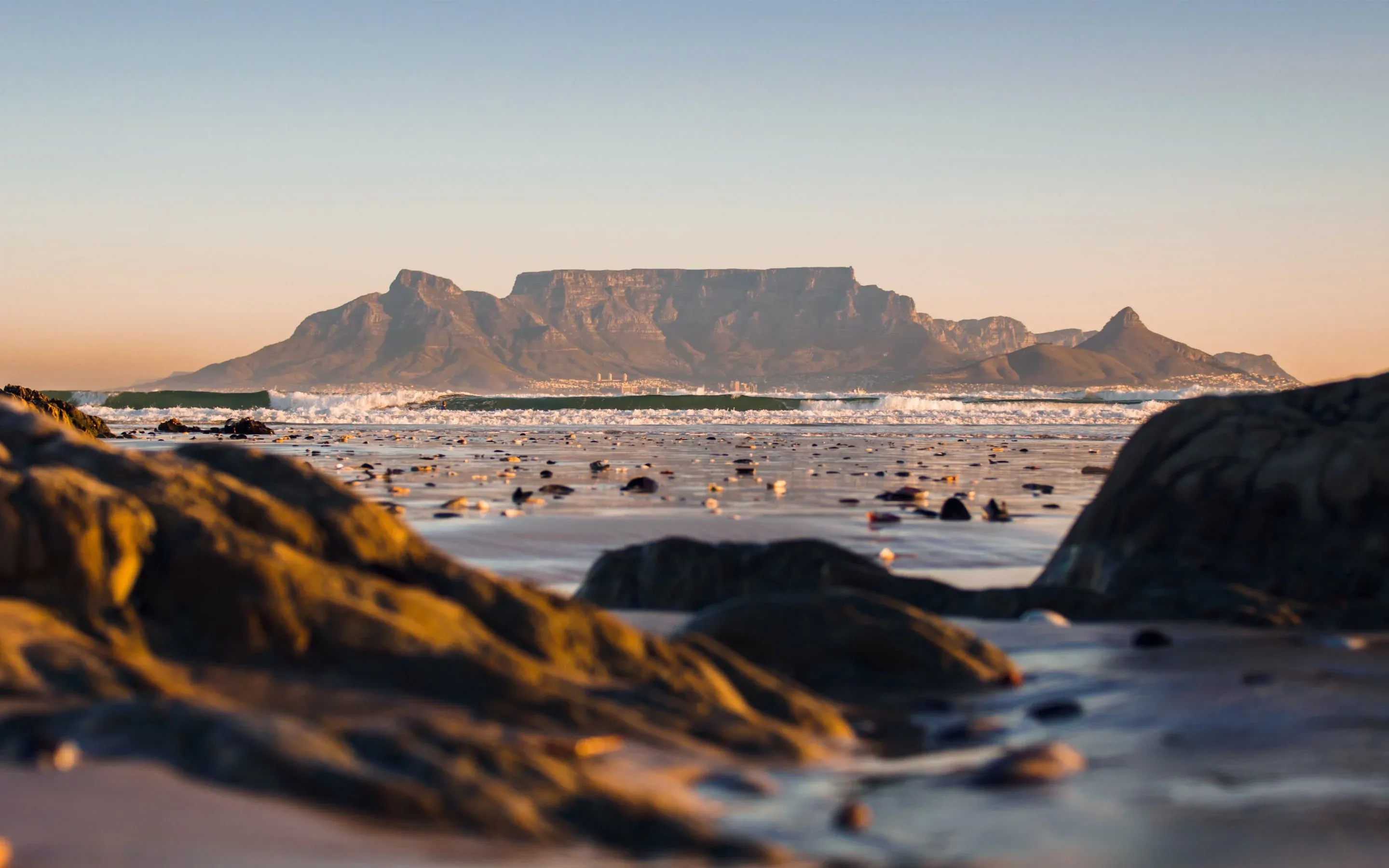 One&Only Cape Town - Views of Table Mountain and the raw beauty of the ocean