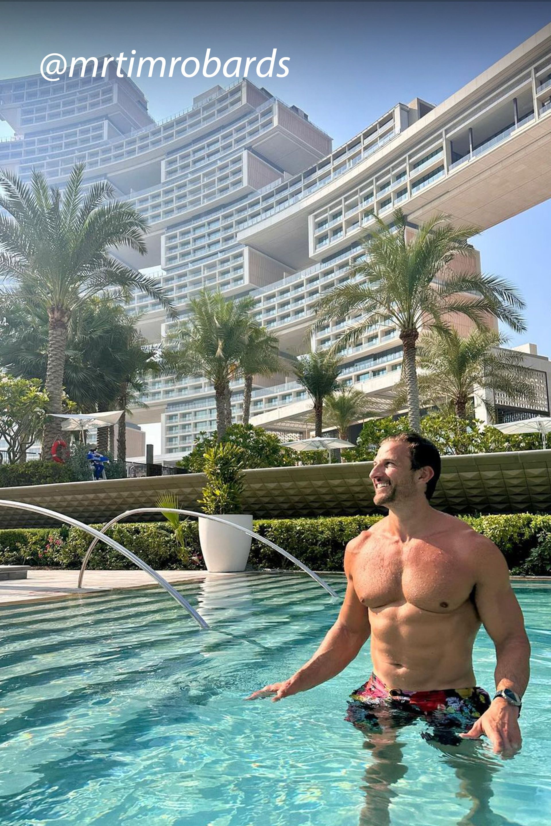 @mrtimrobards.jpg