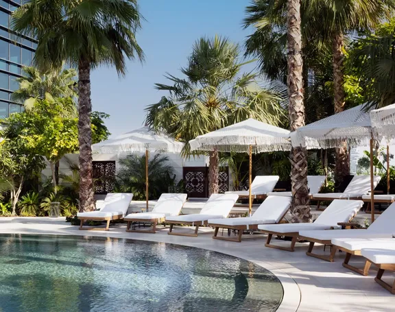 One&Only One Za'abeel - Garden Pool - Wide