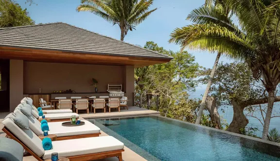 Poolside view of Signature Villa at One&Only Mandarina