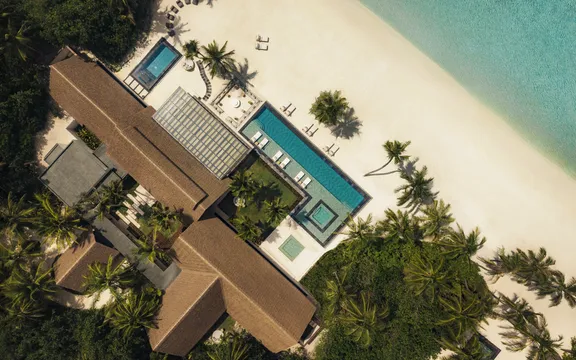 One&Only Reethi Rah - Grand Sunset Residence - Drone view