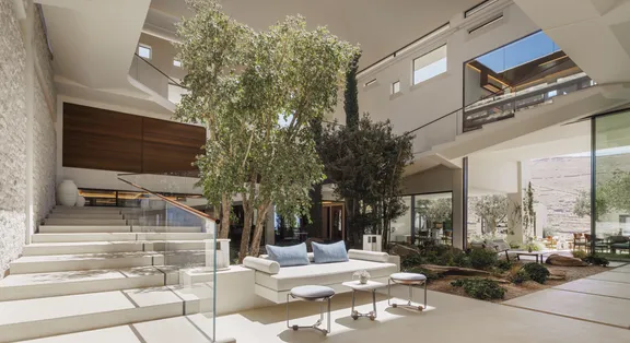 One&Only Kéa Island - Main Atrium