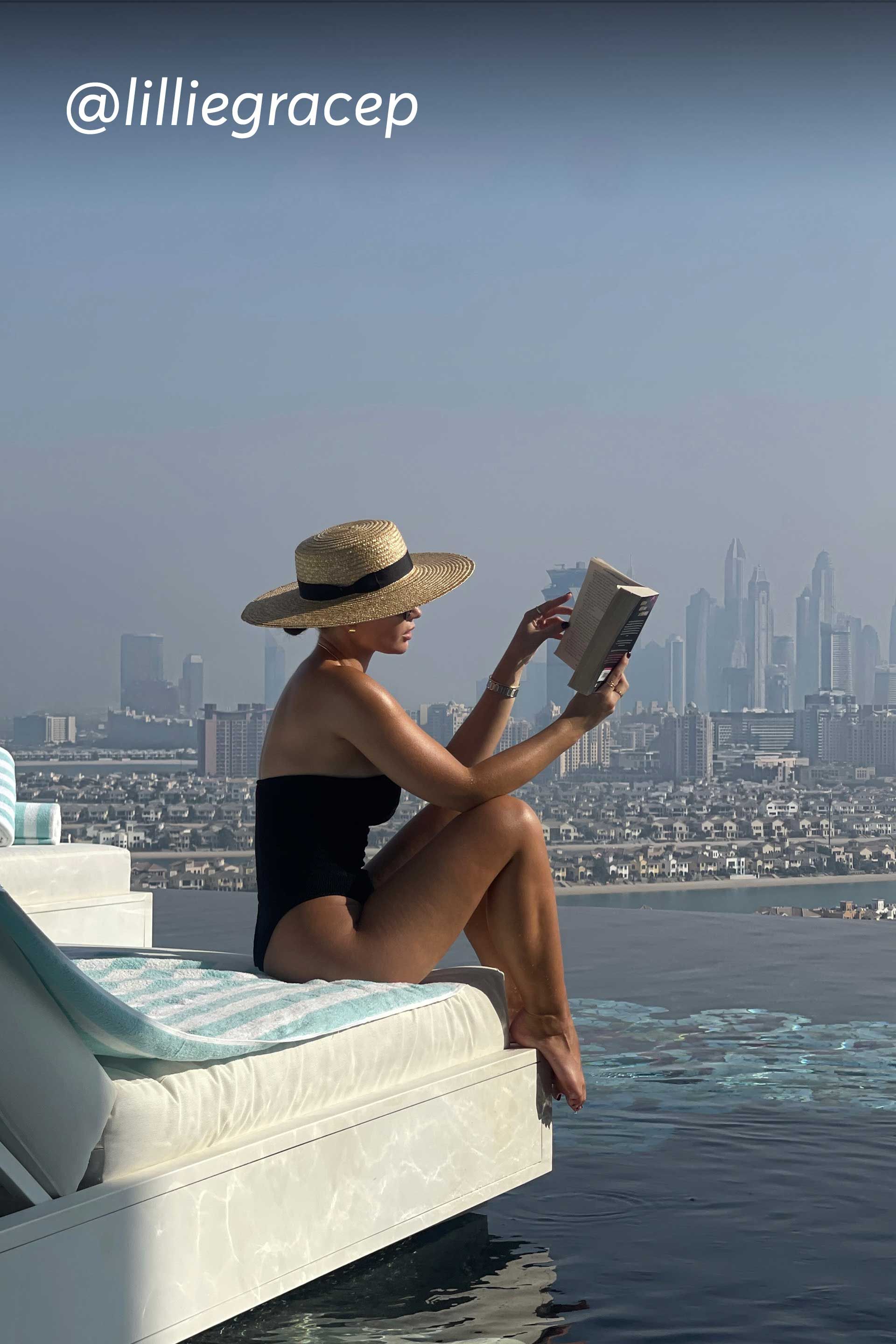 @lilliegracep in Cloud 22 at Atlantis the Royal UGC Instagram Tag