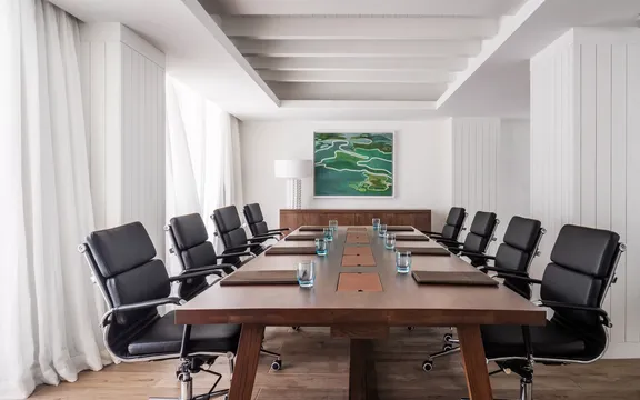 Boardroom at One&Only Le Saint G?ran