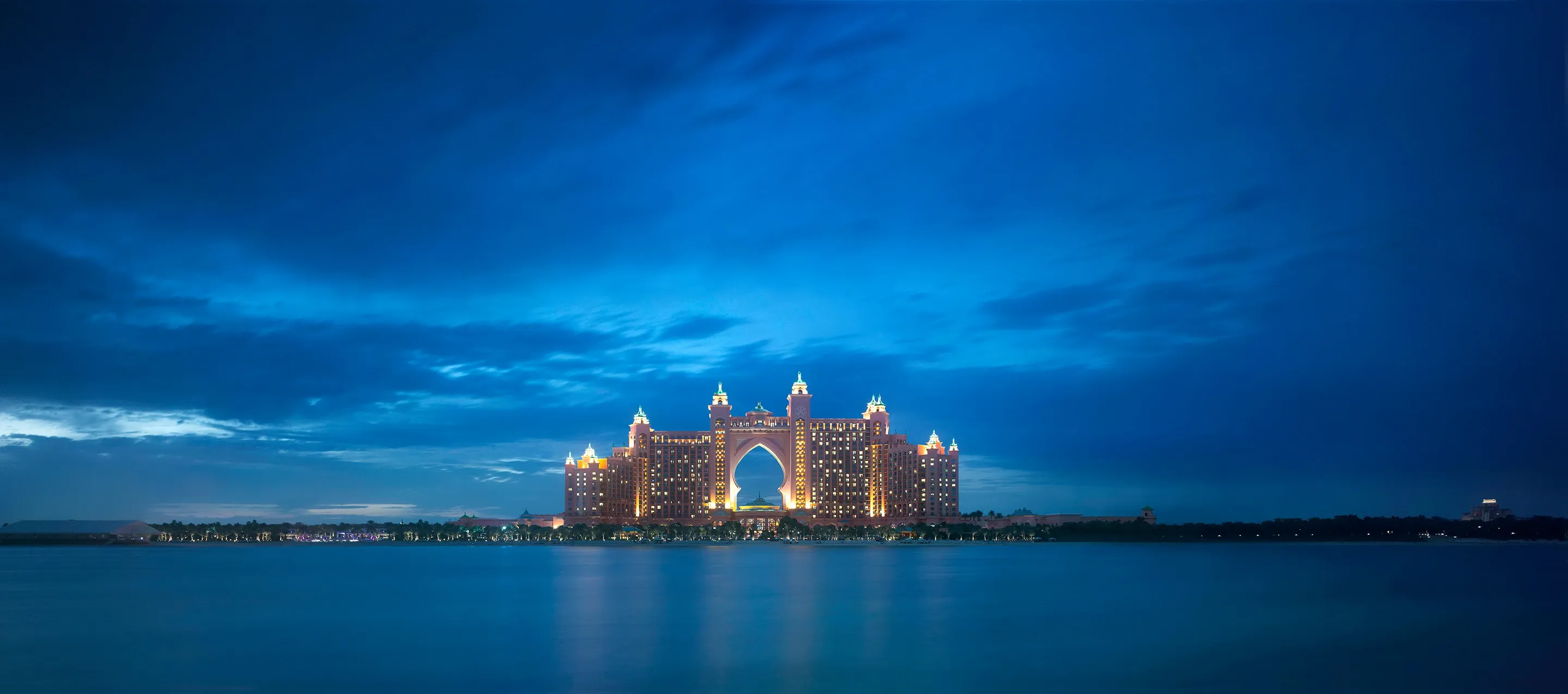 Atlantis The Palm Building at Night