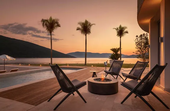 oopm-four-bed-villa-orjen-firepit-terrace-2