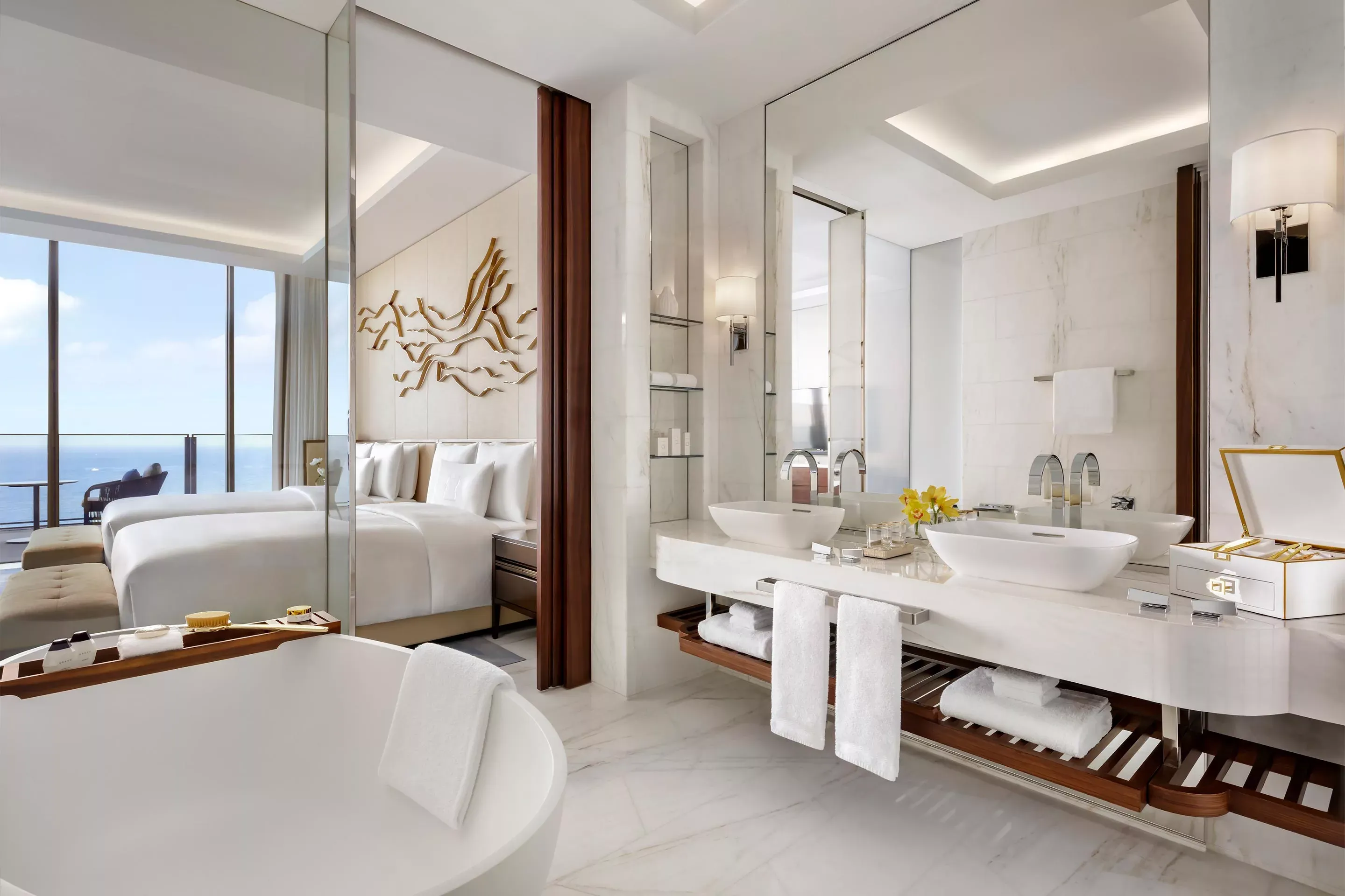 Seascape Queen Bathroom at Atlantis The Royal
