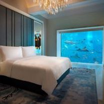 Atlantis the Palm - Underwater Suite Thumbnail