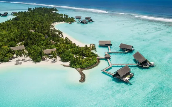 Grand Water Villa at One&Only Reethi Rah