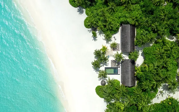 Aerial view of the beach at One&Only Reethi Rah
