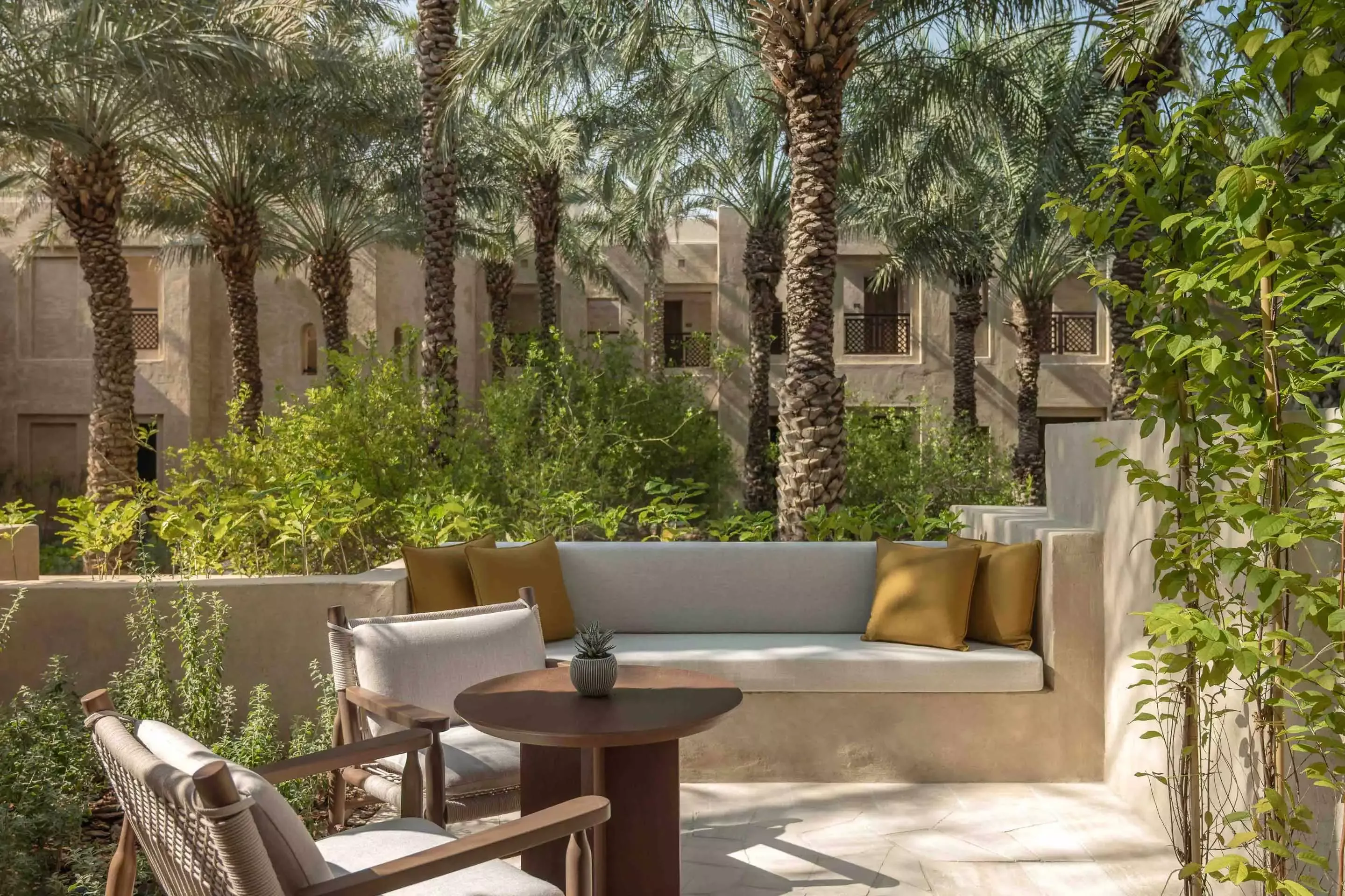 bas-rooms-delux-room-garden-view-terrace_015-cropped