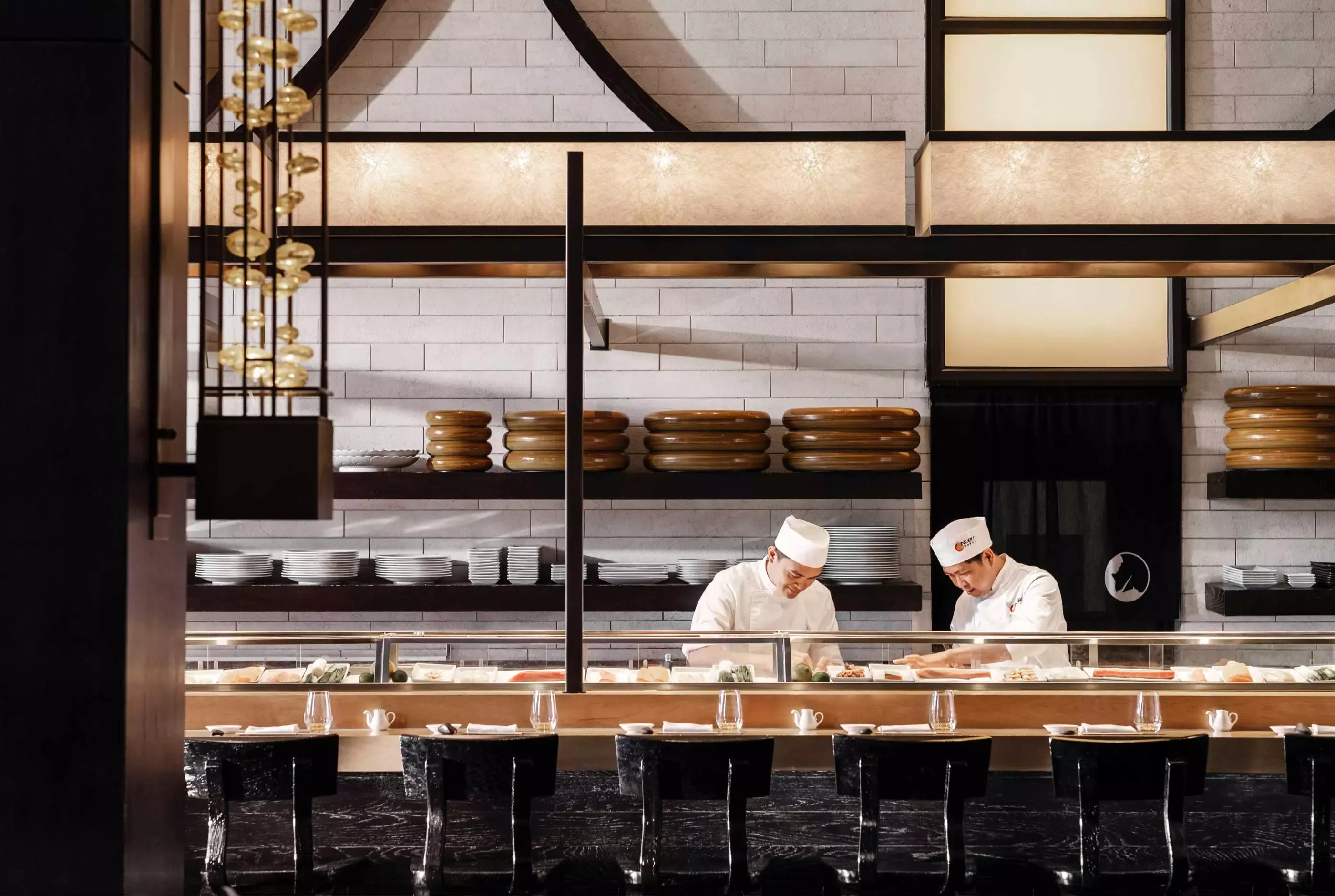 ooct-dining-nocu-sake.jpg