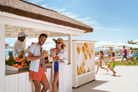 Couple with Fruit Royal Beach Atlantis The Palm