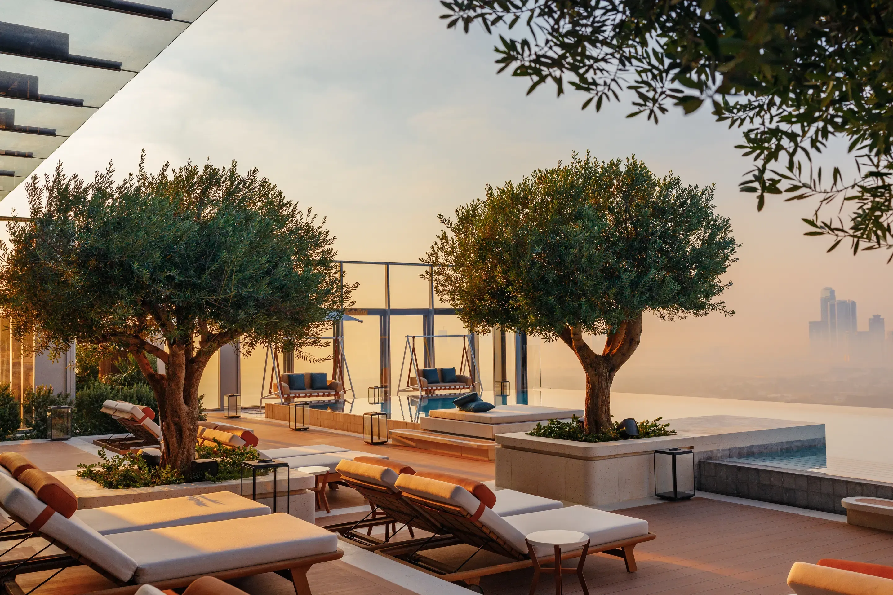 One&Only One Za'abeel - Tapasake - Pool - Details