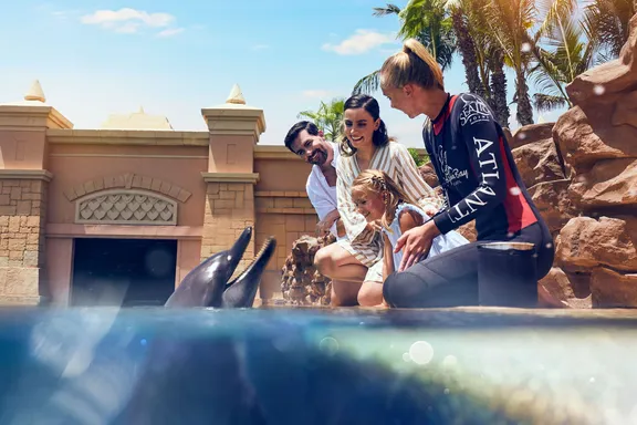 Dolphin Meet & Greet experience in Atlantis Aquaventure, Atlantis Dubai