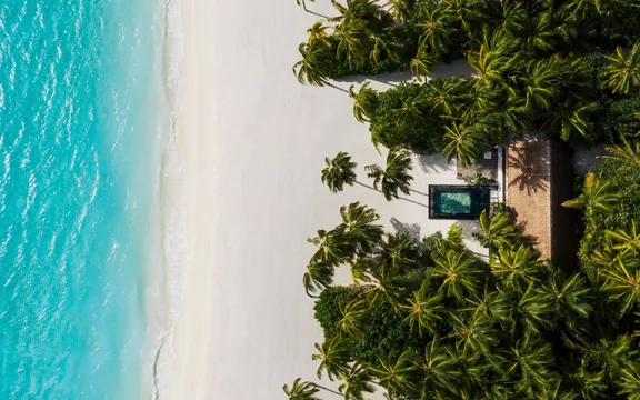 Beach Villa With Pool at One&Only Reethi Rah