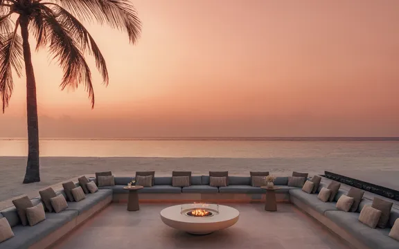One&Only Reethi Rah - Grand Sunset Residence - Wide Bonfire Area